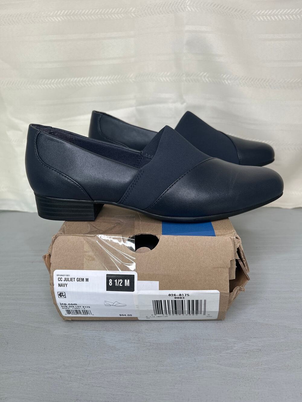 Clarks Juliet Gem Round Toe Loafers Navy Womens Size 8.5M